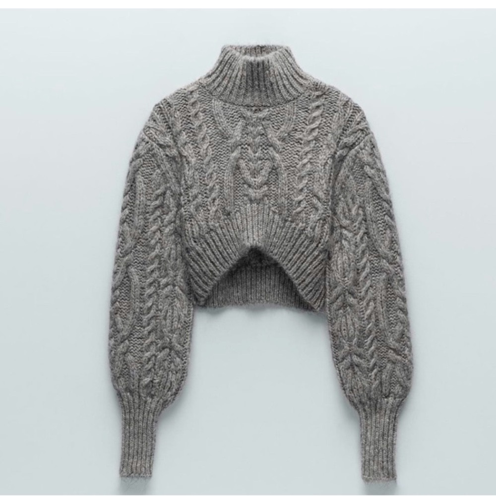 NWT cropped grey wool blend cable knit sweater with mock neck size S